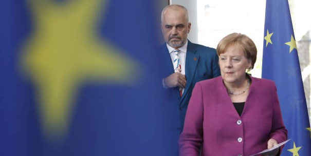 Zbardhet axhenda: Ja kur takohet Rama me Angela Merkel! Zbardhet axhenda: Ja kur takohet Rama me Angela Merkel!