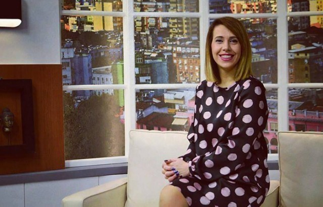 Në veri kanë turp të flasin për s*ksin, librat e edukatës s*ksuale grisen! Në veri kanë turp të flasin për s*ksin, librat e edukatës s*ksuale grisen!