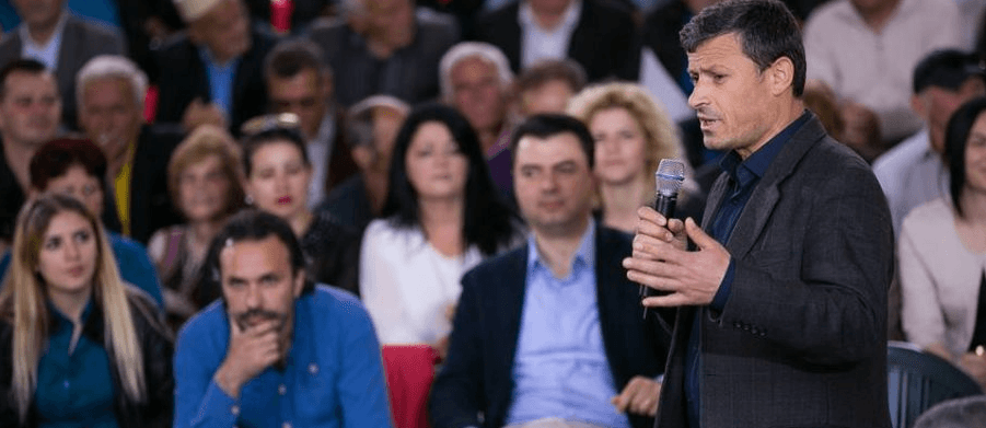 Fitimi që nuk fitoi në Elbasan si deputet i çadrës, i dënuari për mashtrim:Thellimi e zgjidh krizën