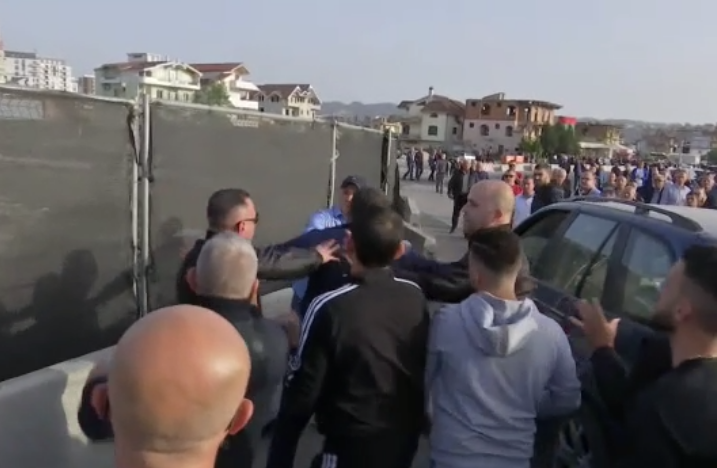 Grida Duma zbulon skemën: Ja si do i bllokojnë zgjedhjet lularët dhe monarët!? Grida Duma zbulon skemën: Ja si do i bllokojnë zgjedhjet lularët dhe monarët!?