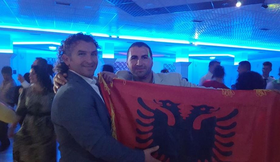 Për heroin e opozitës, Admir Murataj Për heroin e opozitës, Admir Murataj