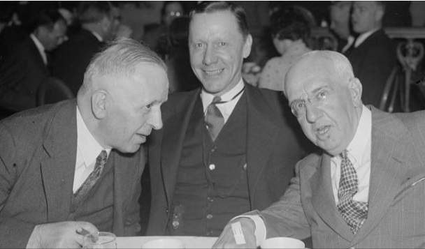 Shqipëria nuk bëhet! Të pasurit nuk ndihmojnë, të varfërit nuk punojnë… Shqipëria nuk bëhet! Të pasurit nuk ndihmojnë, të varfërit nuk punojnë…