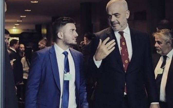 Cakaj bënë paralajmërimin e fortë: Shqipëria do t’i kundërpërgjigjet Serbisë për lobimin kundër Kosovës Cakaj bënë paralajmërimin e fortë: Shqipëria do t’i kundërpërgjigjet Serbisë për lobimin kundër Kosovës