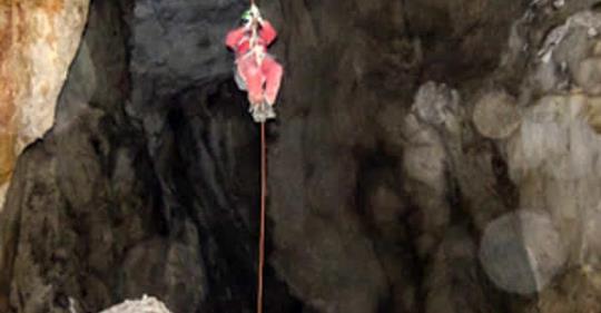 Zbulohet në Gramsh shpella që do ndryshojë historinë Zbulohet në Gramsh shpella që do ndryshojë historinë