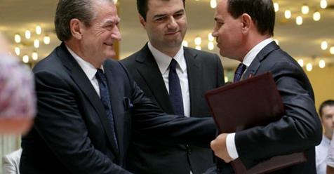 Jari shpjegon rëndësinë që ka rivendosja e vizave me Hollandën Jari shpjegon rëndësinë që ka rivendosja e vizave me Hollandën