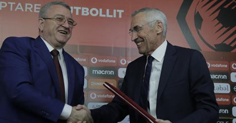 Duka prezanton trajnerin e ri të Shqipërisë, Edi Reja: Kontrata ime deri në nëntor! Duka prezanton trajnerin e ri të Shqipërisë, Edi Reja: Kontrata ime deri në nëntor!