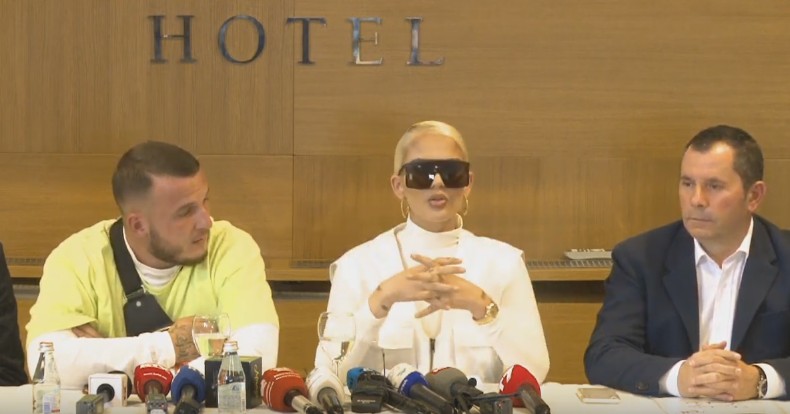 Loredana dhe Mozzik në konferencë për shtyp: Paratë nuk janë marrë me dhunë … (Video)