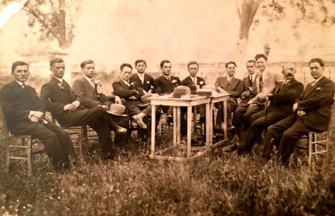 Patriotët që u bënë gazetarë dhe themeluan shtypin e lirë 100 vjet më parë në shërbim të kombit Patriotët që u bënë gazetarë dhe themeluan shtypin e lirë 100 vjet më parë në shërbim të kombit