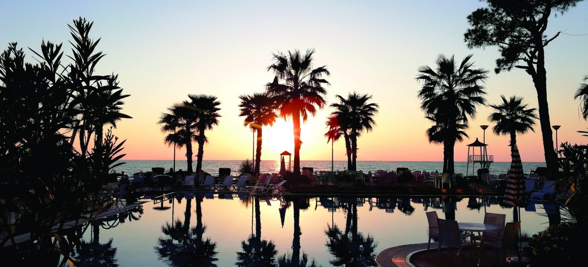 Shqipëria në sytë e mediave të huaja! TGCOM: Vendi me plazhe si në Karaibe Shqipëria në sytë e mediave të huaja! TGCOM: Vendi me plazhe si në Karaibe