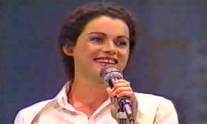 E paarritshme, një Vaçe Zela e dytë, këngëtarja Ema Qazimi E paarritshme, një Vaçe Zela e dytë, këngëtarja Ema Qazimi