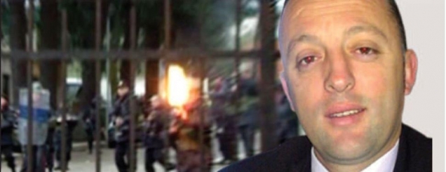 “Gardisti i 21 janarit” nxjerr fakte t.ronditëse për Lulzim Bashën: Më sulmon pse nuk e zbatuam urdhrin tënd për të qëlluar protestuesit “Gardisti i 21 janarit” nxjerr fakte t.ronditëse për Lulzim Bashën: Më sulmon pse nuk e zbatuam urdhrin tënd për të qëlluar protestuesit