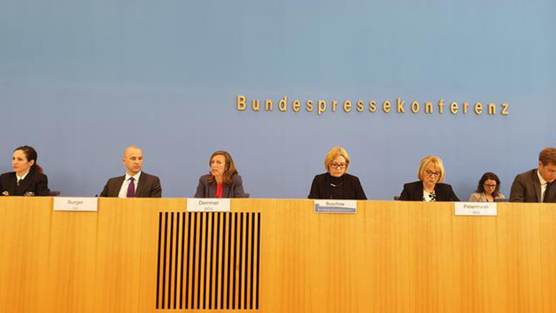 Ministri i Jashtëm gjerman Roth për negociatat: Po, hapjes! Opozita i’a del vazhdimisht që të prodhojë tablo dramatike Ministri i Jashtëm gjerman Roth për negociatat: Po, hapjes! Opozita i’a del vazhdimisht që të prodhojë tablo dramatike