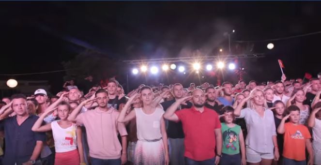 Sot seanca plenare: Opozita rrethon Kuvendin me “kalamajt ruandez”…që nuk dinë se ç’bëjnë Sot seanca plenare: Opozita rrethon Kuvendin me “kalamajt ruandez”…që nuk dinë se ç’bëjnë