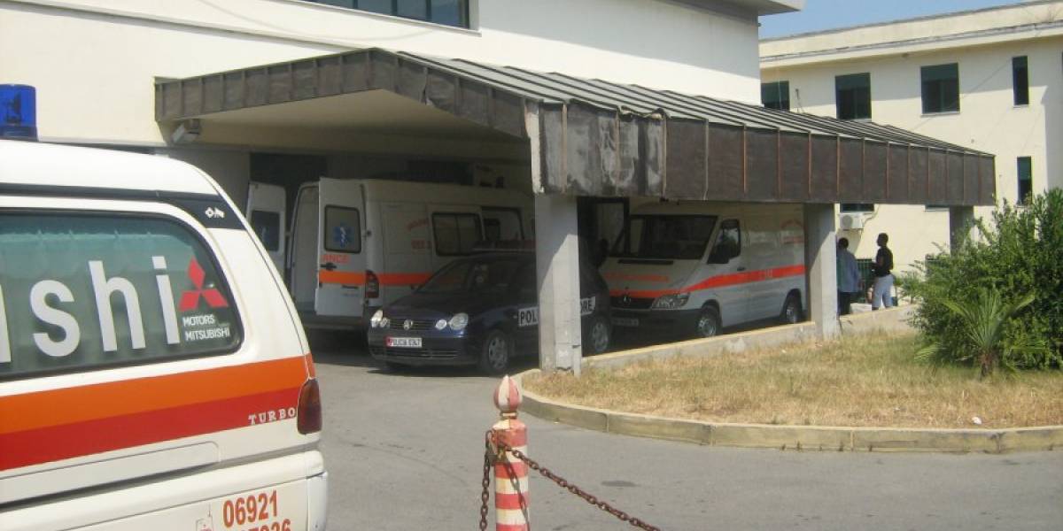 E përplasi treni, humb jetën 16-vjeçari në Durrës E përplasi treni, humb jetën 16-vjeçari në Durrës