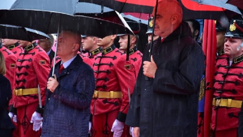 Rama: Një forcë e brendshme pengon negociatat, dërdëllisin lart e poshtë për të çakërdisur dynjanë Rama: Një forcë e brendshme pengon negociatat, dërdëllisin lart e poshtë për të çakërdisur dynjanë