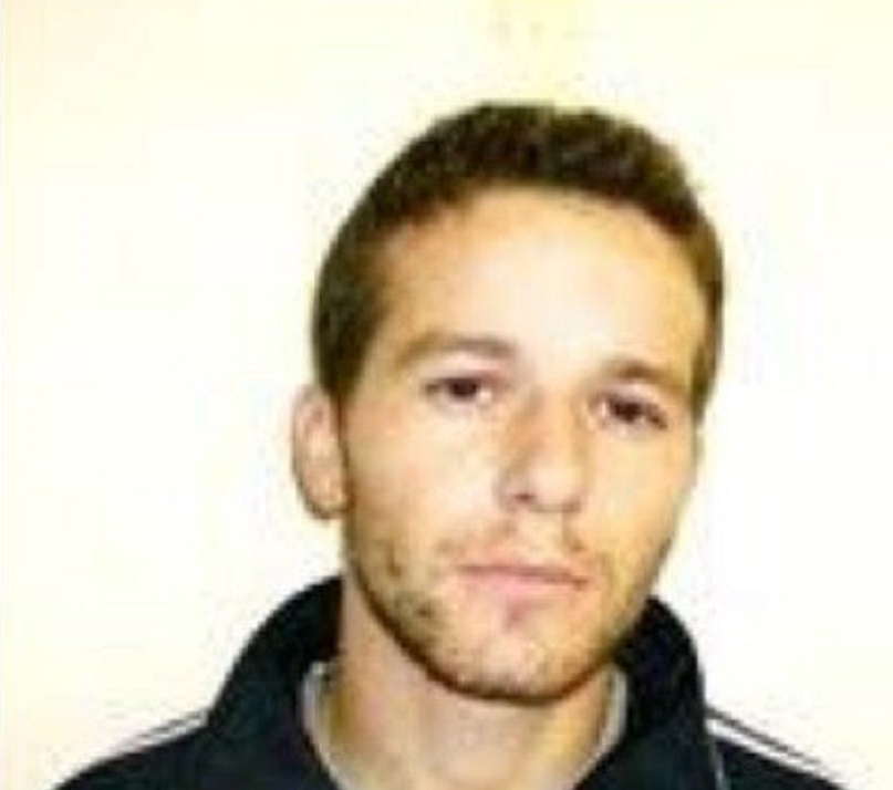 Flet shenjestra e a.tentatit të Vlorës: Dolën nga ferrat dhe më qëlluan Flet shenjestra e a.tentatit të Vlorës: Dolën nga ferrat dhe më qëlluan