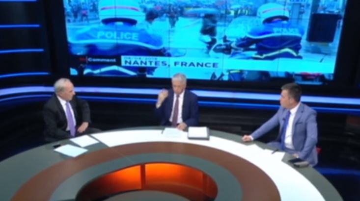 Lleshaj: Protestat, unë do të zgjidhja vetëm 5-6 policë për të mbrojtur institucionet Lleshaj: Protestat, unë do të zgjidhja vetëm 5-6 policë për të mbrojtur institucionet