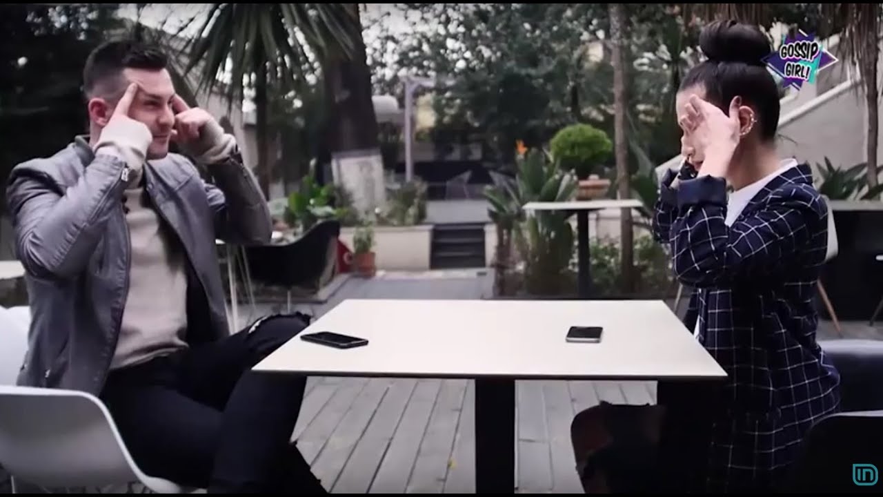 Çfarë ka ndodhur mes Isli Islamit dhe moderatores?! “Do të t’i var b*ekët te Zogu i Zi”! Ky… e bënë Çfarë ka ndodhur mes Isli Islamit dhe moderatores?! “Do të t’i var b*ekët te Zogu i Zi”! Ky… e bënë