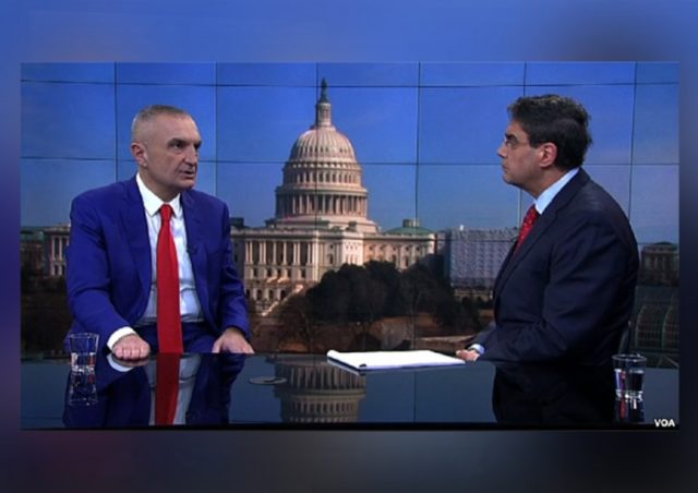 Arben Xhixho nga Skrapari, shefi i “Zëri i Amerikës” si Klodiana Lala: Jo vetëm Dako! “Zbulon” kush janë personat e tjerë të përfshirë në dosjen “339” Arben Xhixho nga Skrapari, shefi i “Zëri i Amerikës” si Klodiana Lala: Jo vetëm Dako! “Zbulon” kush janë personat e tjerë të përfshirë në dosjen “339”