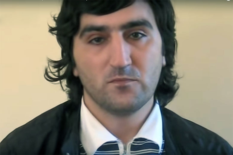 Kush i’a ka dhënë rusit të rr.ezikshëm Revaz Kakhmazov shtetësinë shqiptare?! Hetusët dyshojnë se “kryekapo” fshihet në Shqipëri! Kush i’a ka dhënë rusit të rr.ezikshëm Revaz Kakhmazov shtetësinë shqiptare?! Hetusët dyshojnë se “kryekapo” fshihet në Shqipëri!