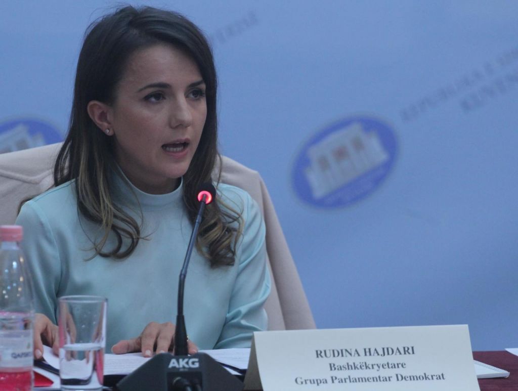 Rudina Hajdari: Një mandat deputeti kushton 1 milion euro Rudina Hajdari: Një mandat deputeti kushton 1 milion euro