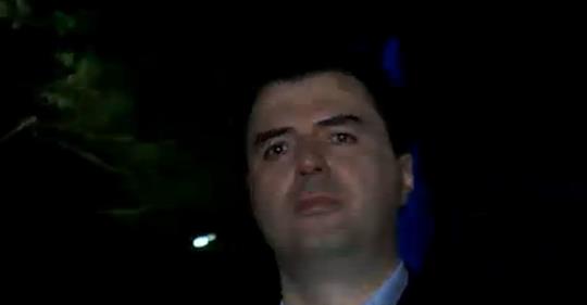 Lulzim Basha në gjendje të rëndë, protestuesit bëjnë lëvizjen urgjente Lulzim Basha në gjendje të rëndë, protestuesit bëjnë lëvizjen urgjente