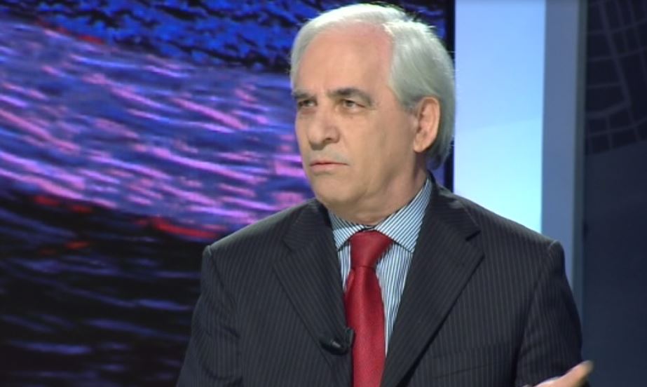 Përfundon votimi në Akademinë e Shkencave vetëm për një kandidat, ky është kreu i ri që garoi me veten Përfundon votimi në Akademinë e Shkencave vetëm për një kandidat, ky është kreu i ri që garoi me veten