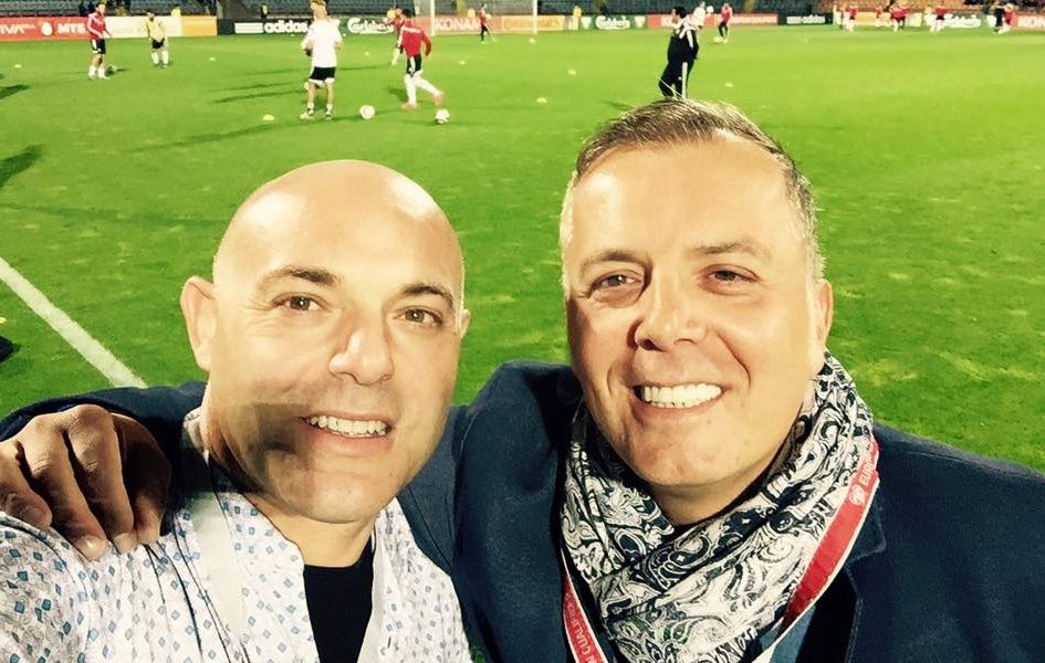 Sokol Balla “përplaset” me Blendi Fevziun në emision: “Nëse t’i je mbi 40 vjeç dhe të kanë rrejt ky…” Sokol Balla “përplaset” me Blendi Fevziun në emision: “Nëse t’i je mbi 40 vjeç dhe të kanë rrejt ky…”