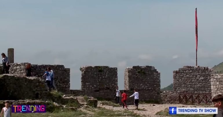 Një ditë në Shkodër, do të habiteni sa pak e njihni këtë qytet (Video) Një ditë në Shkodër, do të habiteni sa pak e njihni këtë qytet (Video)