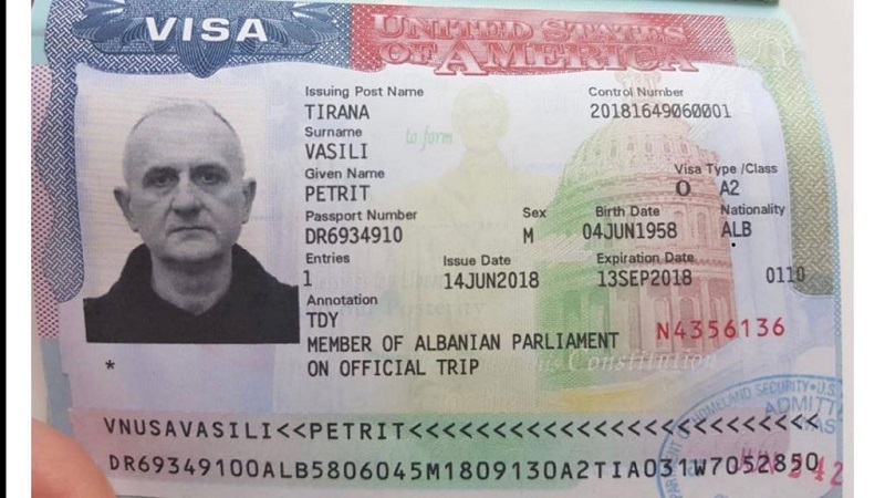 Detajet për vizën e fundit të marrë nga Vasali për në SHBA si deputet Detajet për vizën e fundit të marrë nga Vasali për në SHBA si deputet