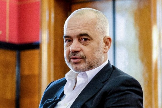 Mjafton të shohësh e të dëgjosh armiqtë e Reformës në Drejtësi, për të kuptuar se sa e drejtë dhe jetike është ajo Mjafton të shohësh e të dëgjosh armiqtë e Reformës në Drejtësi, për të kuptuar se sa e drejtë dhe jetike është ajo