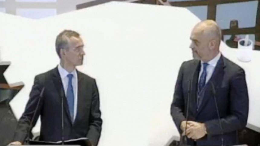 “I kërkova ndjesë, sepse …”, batuta pikante e Ramës për motin me Shefin e NATO-s “I kërkova ndjesë, sepse …”, batuta pikante e Ramës për motin me Shefin e NATO-s