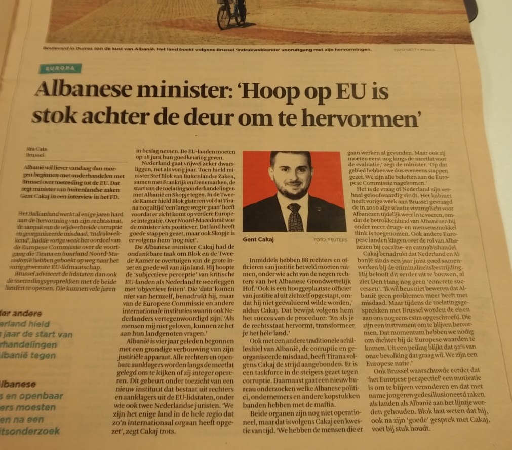 Intervista/ Ministri Cakaj flet për gazetën më të madhe në Holandë: Shqipëria dëshiron t’i hapë negociatat sot dhe jo nesër! Intervista/ Ministri Cakaj flet për gazetën më të madhe në Holandë: Shqipëria dëshiron t’i hapë negociatat sot dhe jo nesër!