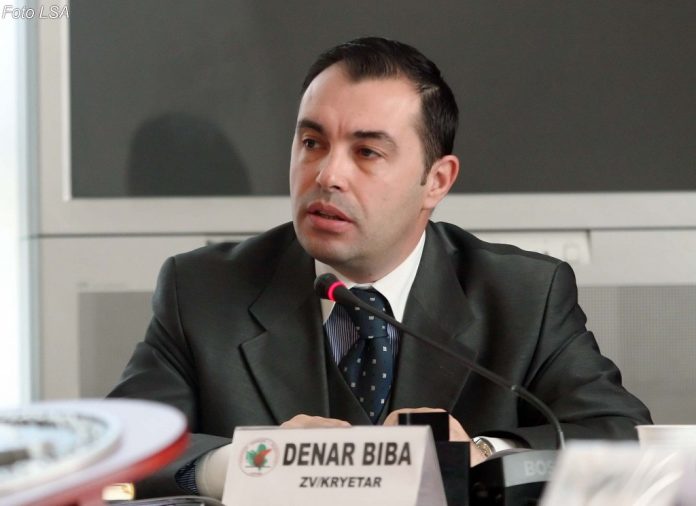 Paradoksi i debatit për shkarkimin e presidentit, kur shkelja e Kushtetutës quhet procedurë Paradoksi i debatit për shkarkimin e presidentit, kur shkelja e Kushtetutës quhet procedurë