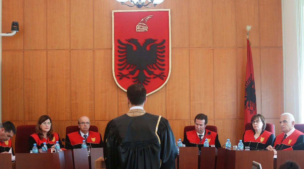 Precedenti/ Kushtetuesja në 2017: Kompetencën për shtyrjen e zgjedhjeve e ka Kolegji Zgjedhor