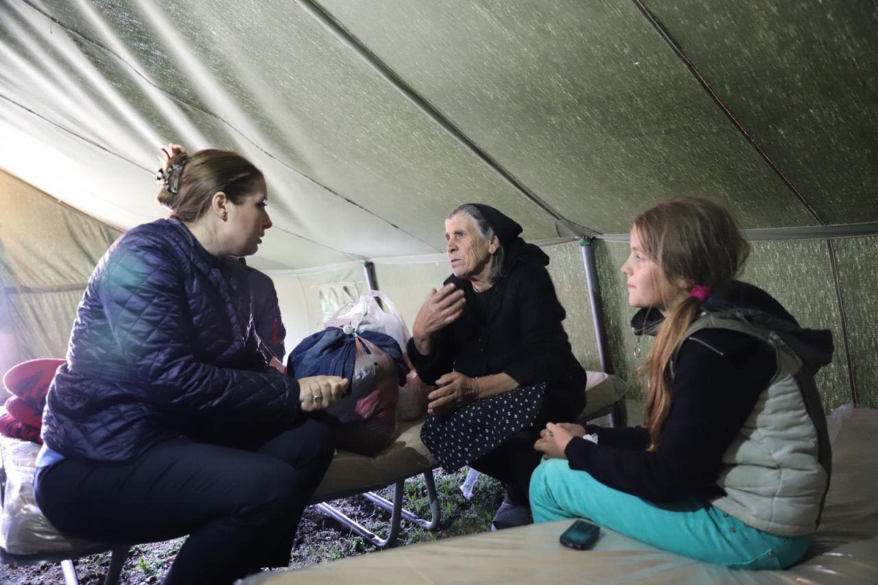 Lëkundejt e tërmetit në Korçë, Manastirliu pranë banorëve: Shërbim shëndetësor pa ndërprerje në zonat e prekura Lëkundejt e tërmetit në Korçë, Manastirliu pranë banorëve: Shërbim shëndetësor pa ndërprerje në zonat e prekura