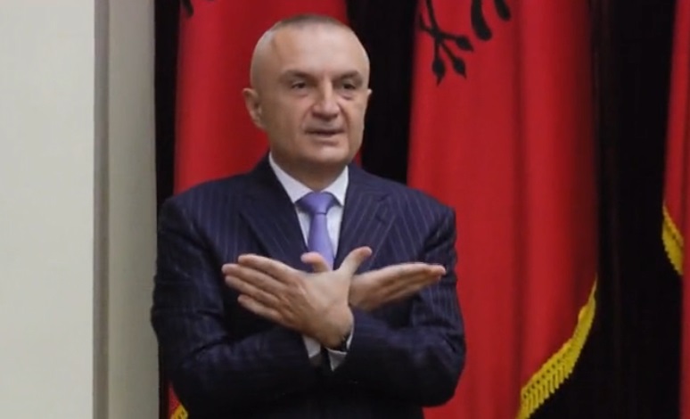 Cakaj anuloi pjesëmarrjen në respekt ndaj Kosovës! Meta merr pjesë në Samitin e Sarajevës ku “fyhet” Kosova! Cakaj anuloi pjesëmarrjen në respekt ndaj Kosovës! Meta merr pjesë në Samitin e Sarajevës ku “fyhet” Kosova!