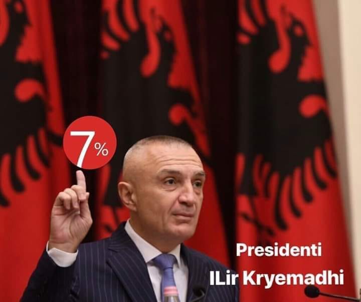 FOTOT/ Atdhetari Meta ndez rrjetin: “Kam dy javë që nuk shoh Monën… vallahi, ditë të zeza do vijnë për ju”