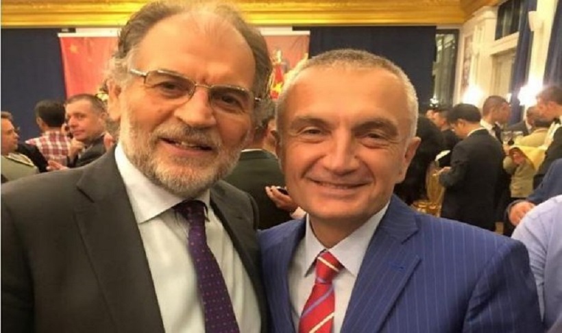 Të çmendurit e rrezikshëm duhen izoluar! Të çmendurit e rrezikshëm duhen izoluar!