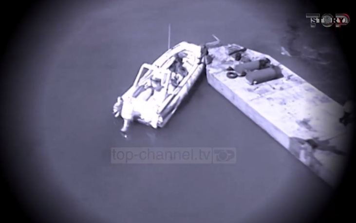 VIDEO/ Si e furnizoi Berisha, Millosheviçin me naftë? Zbulohen pamjet e tankeve në Bunë VIDEO/ Si e furnizoi Berisha, Millosheviçin me naftë? Zbulohen pamjet e tankeve në Bunë