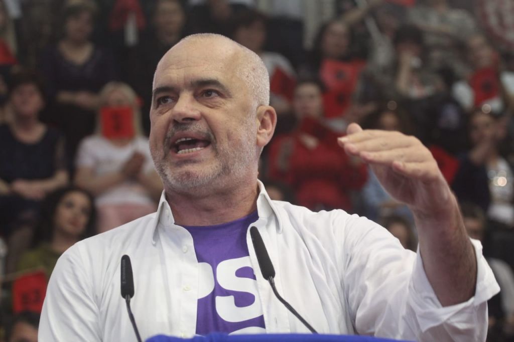 Rama: Nëse Ilir Meta është i shqetësuar se do plasë lufta, t’i thotë Monikës të qetësohet Rama: Nëse Ilir Meta është i shqetësuar se do plasë lufta, t’i thotë Monikës të qetësohet