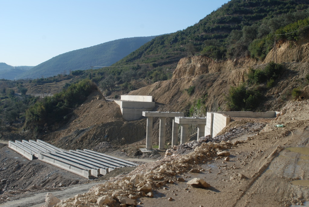Një i z.hdukur pranë fshatit Shkallë, Policia vazhdon kërkimet Një i z.hdukur pranë fshatit Shkallë, Policia vazhdon kërkimet