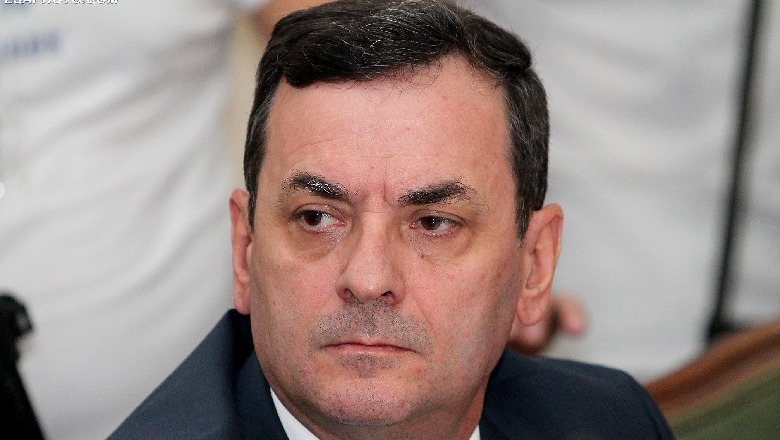 Konstitucionalisti Sokol Sadushi: Shtyrja e zgjedhjeve antikushtetuese, s’ka ndodhur në asnjë vend të Europës Konstitucionalisti Sokol Sadushi: Shtyrja e zgjedhjeve antikushtetuese, s’ka ndodhur në asnjë vend të Europës