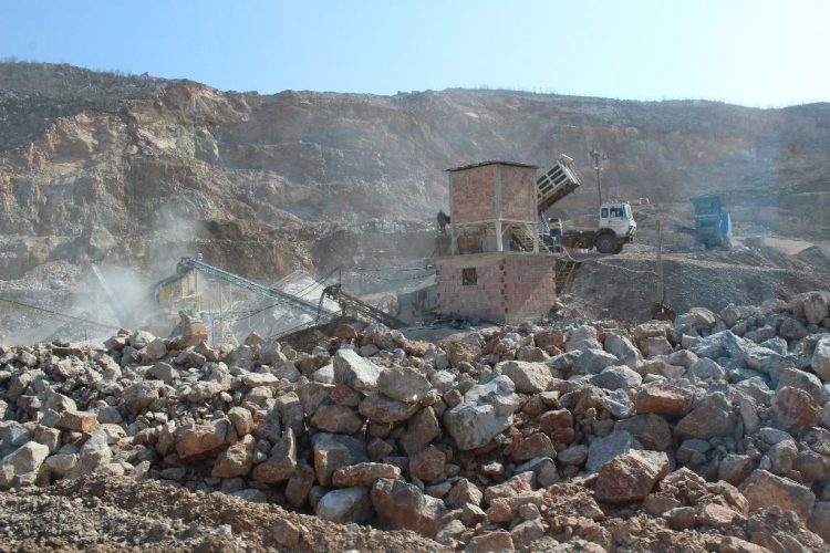 Ish deputeti i PD-së mburr “heroizmin” e Berishës: I lejonte me qëllim vjedhjet…duke shkatërruar gjithçka Ish deputeti i PD-së mburr “heroizmin” e Berishës: I lejonte me qëllim vjedhjet…duke shkatërruar gjithçka