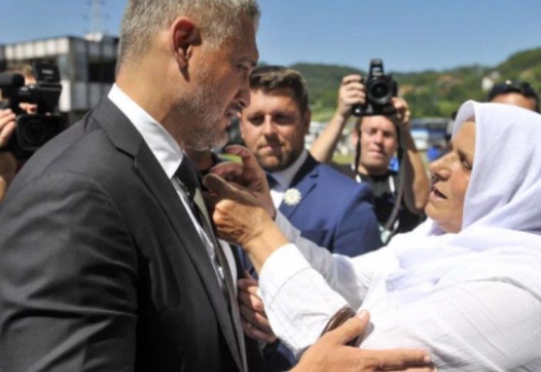 Çedomir Jovanoviç: Të turpërohemi nga Srebrenica, politikanët të pranojnë fajin