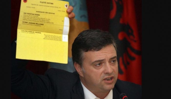 Si e “v.rau” mashtruesi Basha, “ushtarin” Arben Ristani dhe a do tregoi “sekretari” të vërtetën e grabitjes së mandatit të Tiranës Edi Ramës?! Si e “v.rau” mashtruesi Basha, “ushtarin” Arben Ristani dhe a do tregoi “sekretari” të vërtetën e grabitjes së mandatit të Tiranës Edi Ramës?!