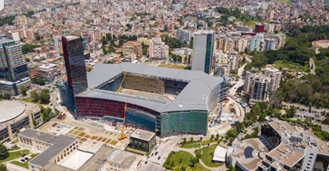 FSHF nxjorri në shitje emrin e stadiumit të ri, ironizojnë tifozët: Ta quajmë “Armando Duka Arena”