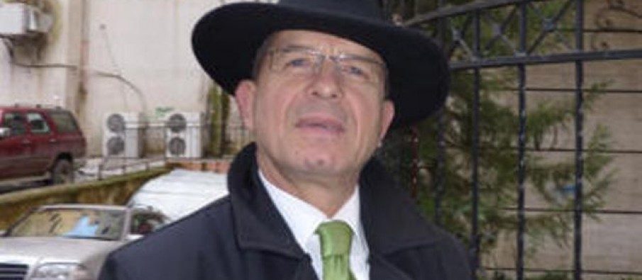 Heshtni dhe dëgjoni, Ilir Meta merr mbëshetjen publike të profesor Zanit: Ai është zëri i arsyes dhe zëri i të parëve tanë Heshtni dhe dëgjoni, Ilir Meta merr mbëshetjen publike të profesor Zanit: Ai është zëri i arsyes dhe zëri i të parëve tanë