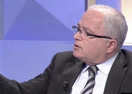 Ministri Klosi sherr “live” me numrin 2 të PD-së : “Na v.ratë 4 vetë në bulevard”! Ministri Klosi sherr “live” me numrin 2 të PD-së : “Na v.ratë 4 vetë në bulevard”!