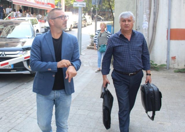 S.hpërthen ish-ministri Saimir Tahiri: Nëse për ju është procedurë, për mua është jeta ime S.hpërthen ish-ministri Saimir Tahiri: Nëse për ju është procedurë, për mua është jeta ime